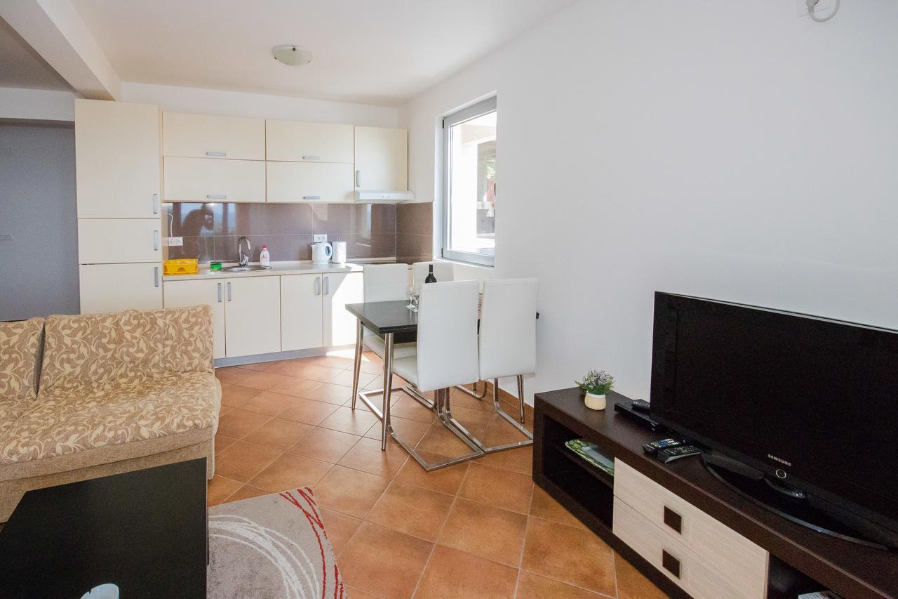 Apartments Palma โดบราวอดา ภายนอก รูปภาพ